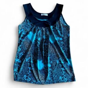 Carol Rose Sleeveless Round Neckline Women’s Top Blue & Black Size Small